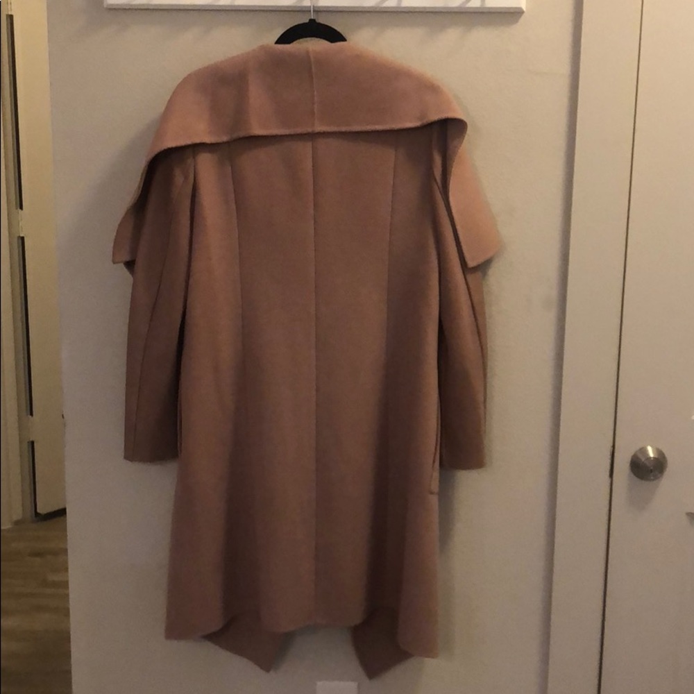 BCBGMaxAzria Draped Open Front Coat in Camel - Picture 6 of 7